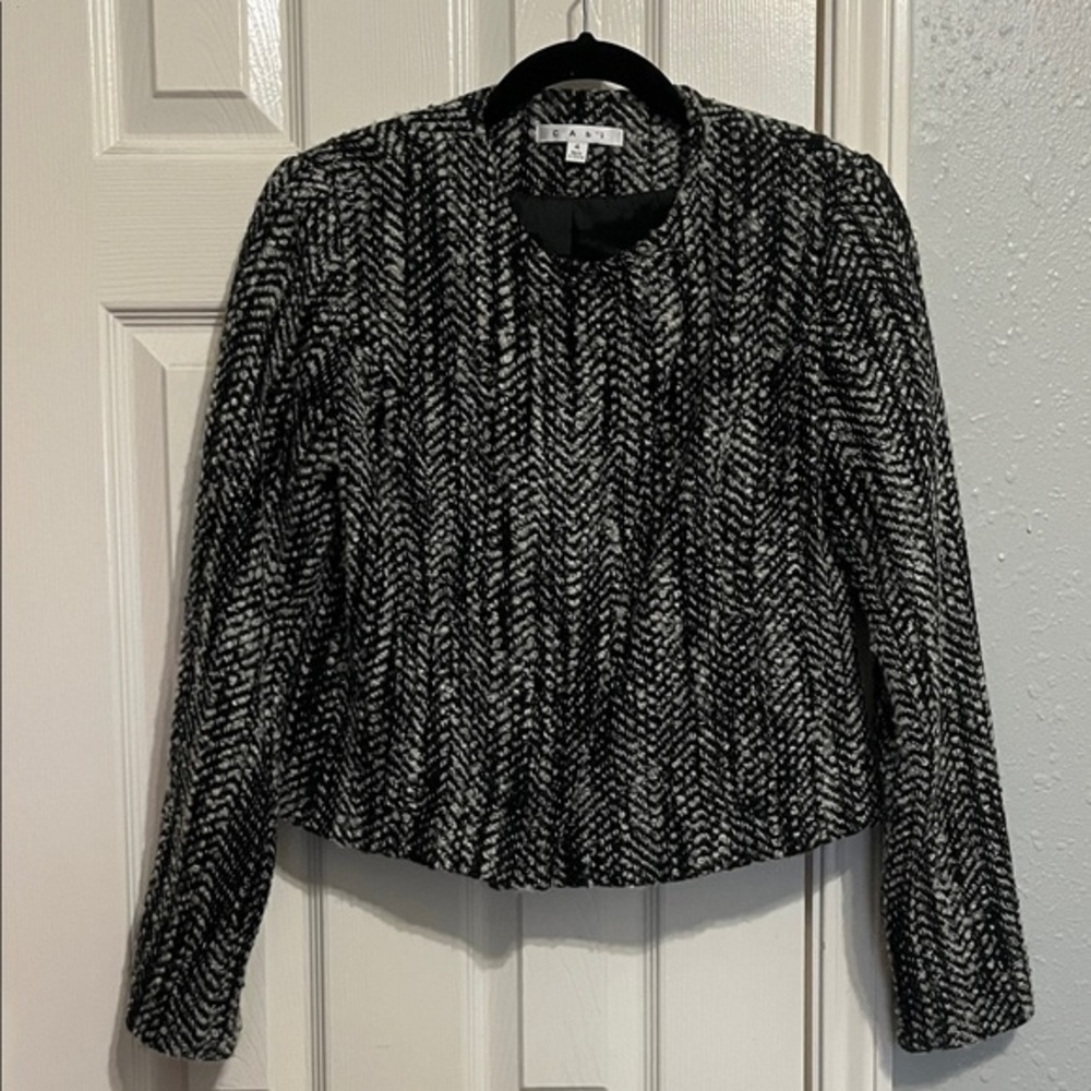 Cabi #529 Over The Moon Wool Tweed Osprey Mockingbird Moto Jacket Coat- Size 4